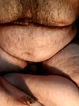 big__bearrr live cam on StripChat
