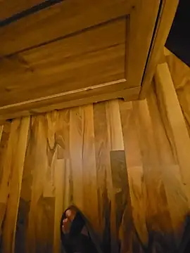 mia69x webcam