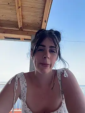 aus_queen webcam