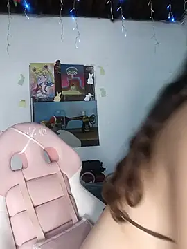 lovely_kitt webcam