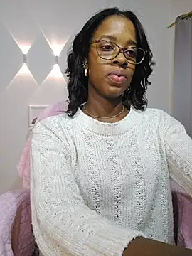 Im_Camila__ webcam