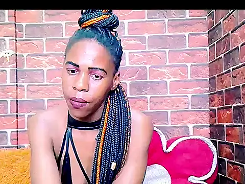 Ebony_sweetpeach webcam