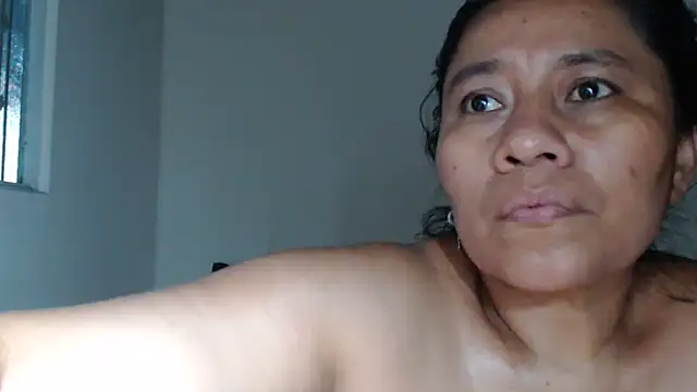adrixxx38 webcam
