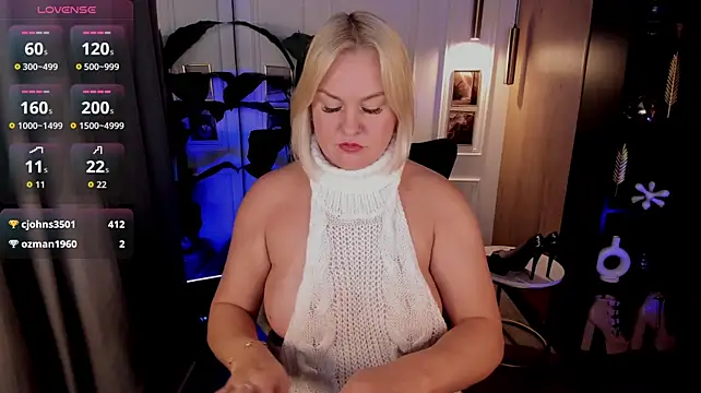 YolandaKiss webcam