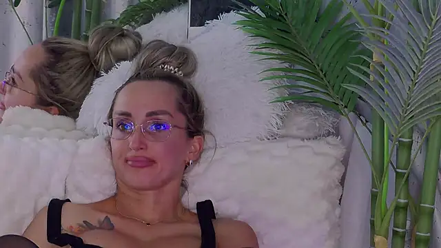 IsabelleEthan webcam