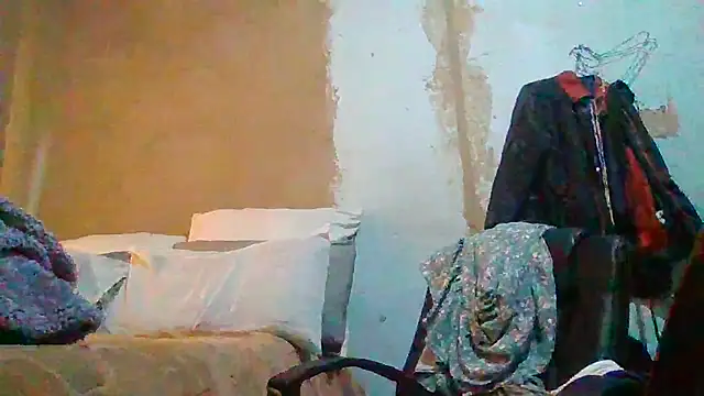 Nicky52 webcam