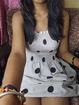 Lusty-Dishuu webcam