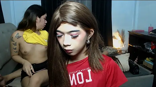 horsecock_xyra webcam