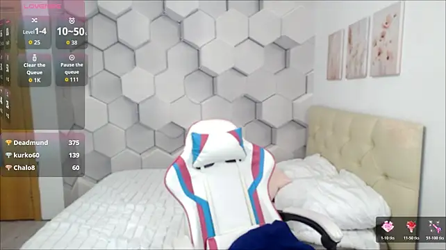 aliicemeow live cam on StripChat