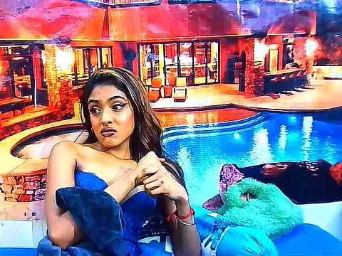 IndianPretty14u2Luv webcam