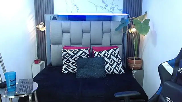 evelin_zaens webcam