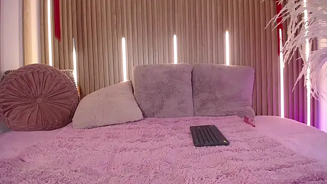 Chloe_Lombardi webcam