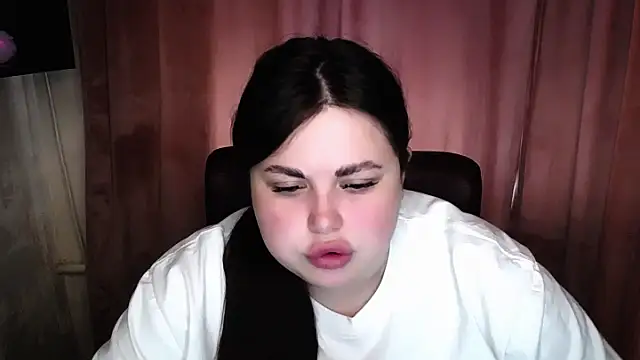Emily_Mo webcam