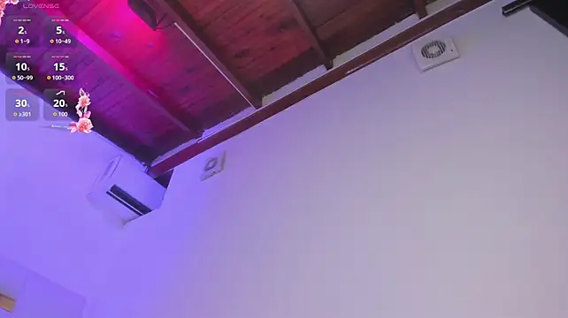 SamanthaFerrer_ webcam