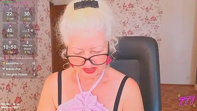 Maya_Mayflower webcam