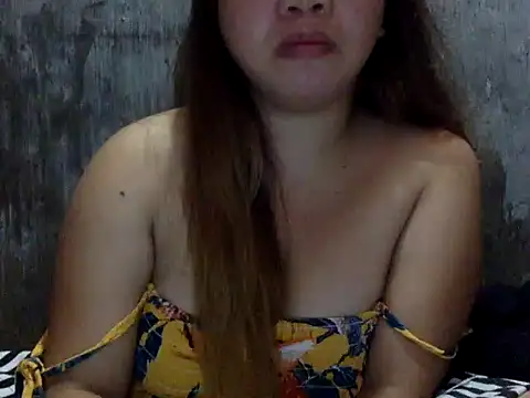 SweetAsianCumXo webcam