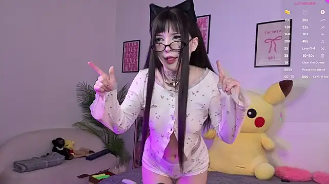 oni_doll webcam