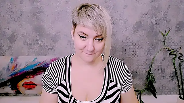 Djullia webcam
