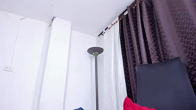 miaroberts69 webcam