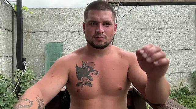 chiraq1945 live cam on StripChat