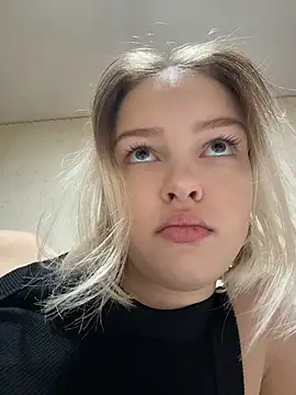 AshleyMur webcam