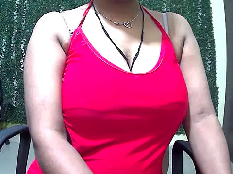 Ruhi_Hotty webcam
