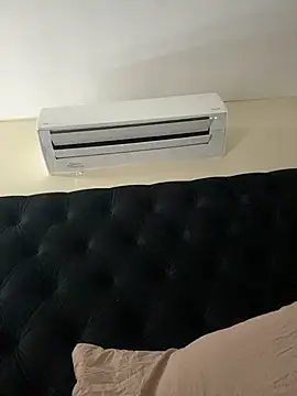 sexykitt3nn webcam