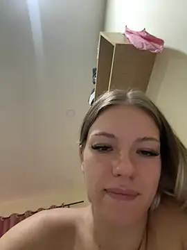 -sexy_barbie- (F young) - 🌸Cream feel🌸