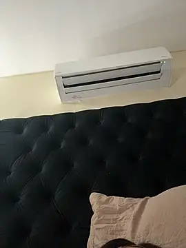 sexykitt3nn webcam