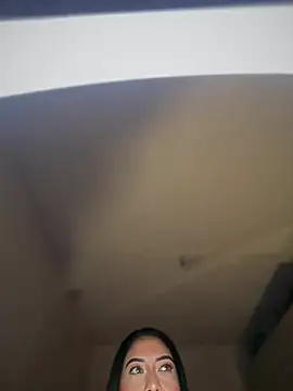 cami_ortiz__ webcam