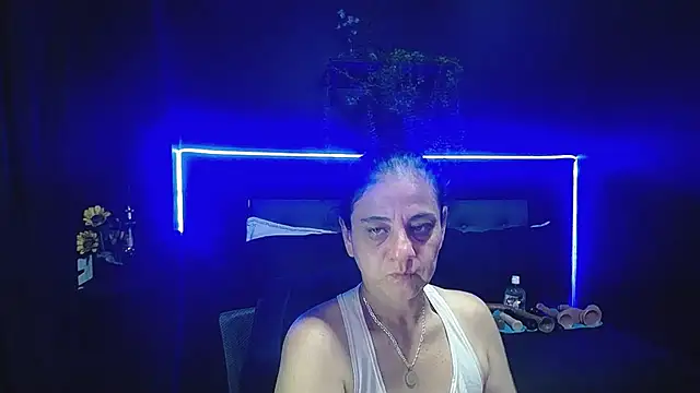sasi_luna webcam