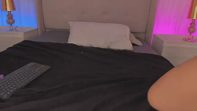 kaylarossi 🥝 online nude cam