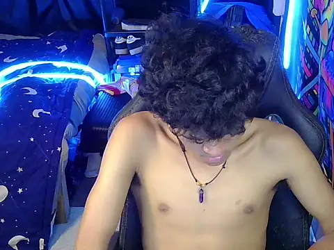 hugekenbigcock webcam