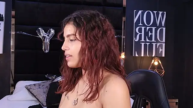 AmyyScott webcam