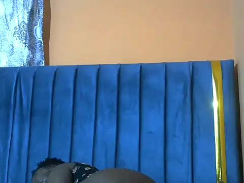 sweet-boob webcam