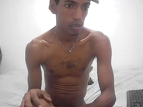 AlbertBigCock webcam