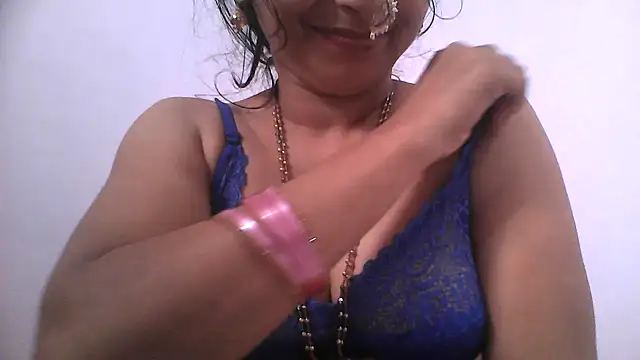 Komal_Bhabhi4u webcam