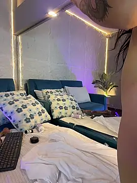 CristalCollins_ live cam on StripChat