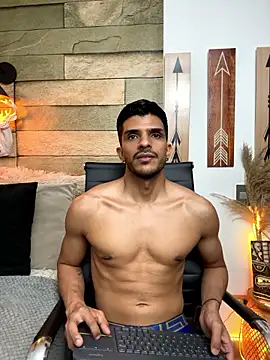 anddy_white (M young) - make me hot and with masturbation cum