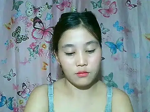SexyAsianPussy4u webcam