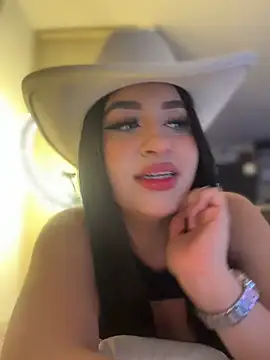 LindseyMos