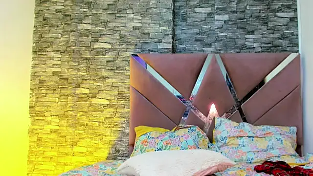 Keily_Tsx1 webcam