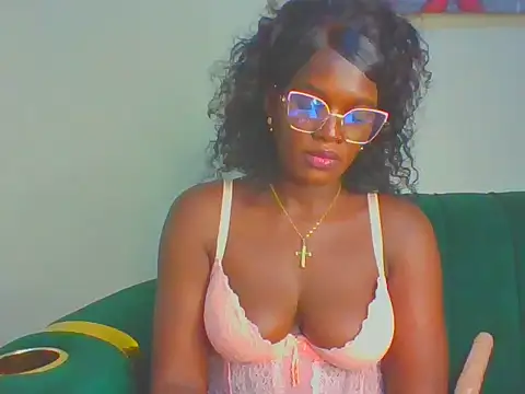 cutesmiling webcam
