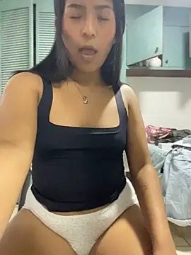 LeahBar webcam
