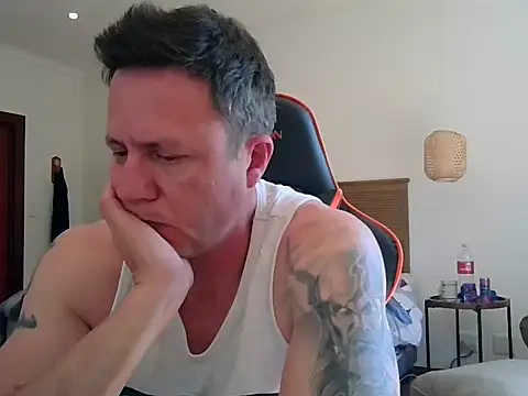 TroyDieselXXX webcam