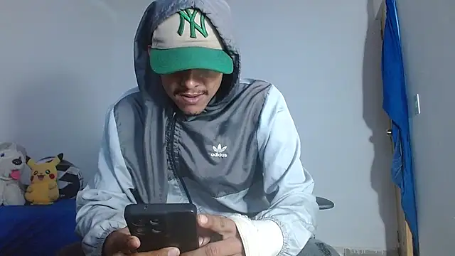 skinny23cm webcam