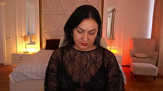 VelvetLuck webcam
