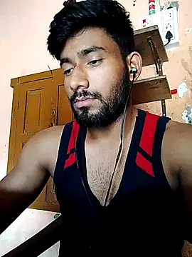Lustynani live cam on StripChat