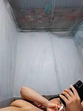BigAss-69 webcam
