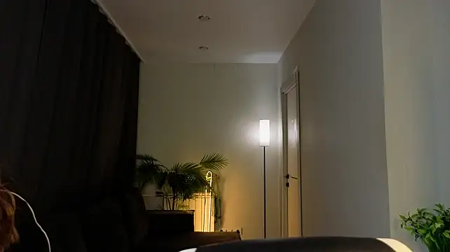 Leslie_Scott webcam